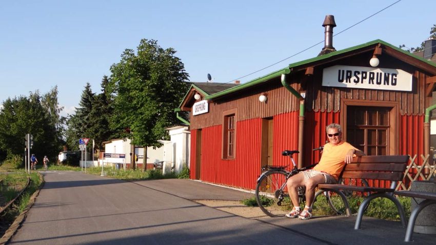 Haltepunkt "Ursprung" am Kohlebahnradweg